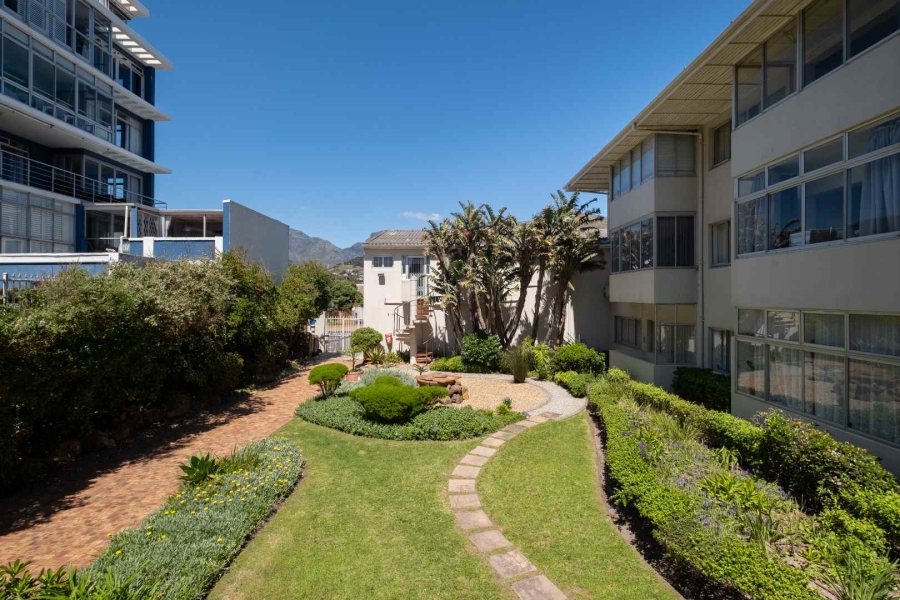 1 Bedroom Property for Sale in Mouille Point Western Cape